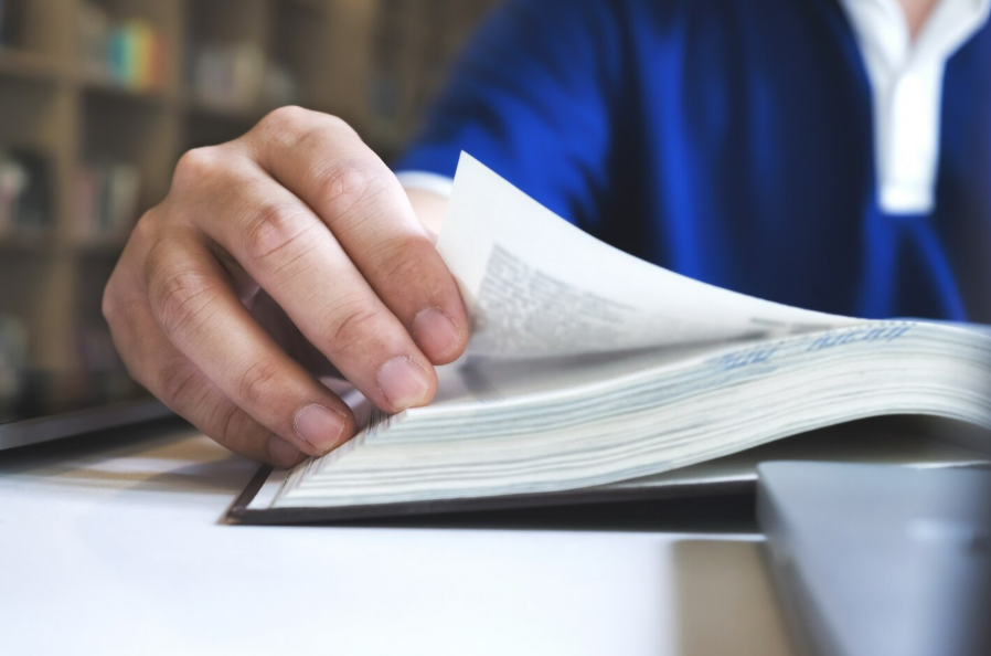 DIN 13157 czy DIN 13164? Nie popełnij kosztownego błędu w swojej firmie!